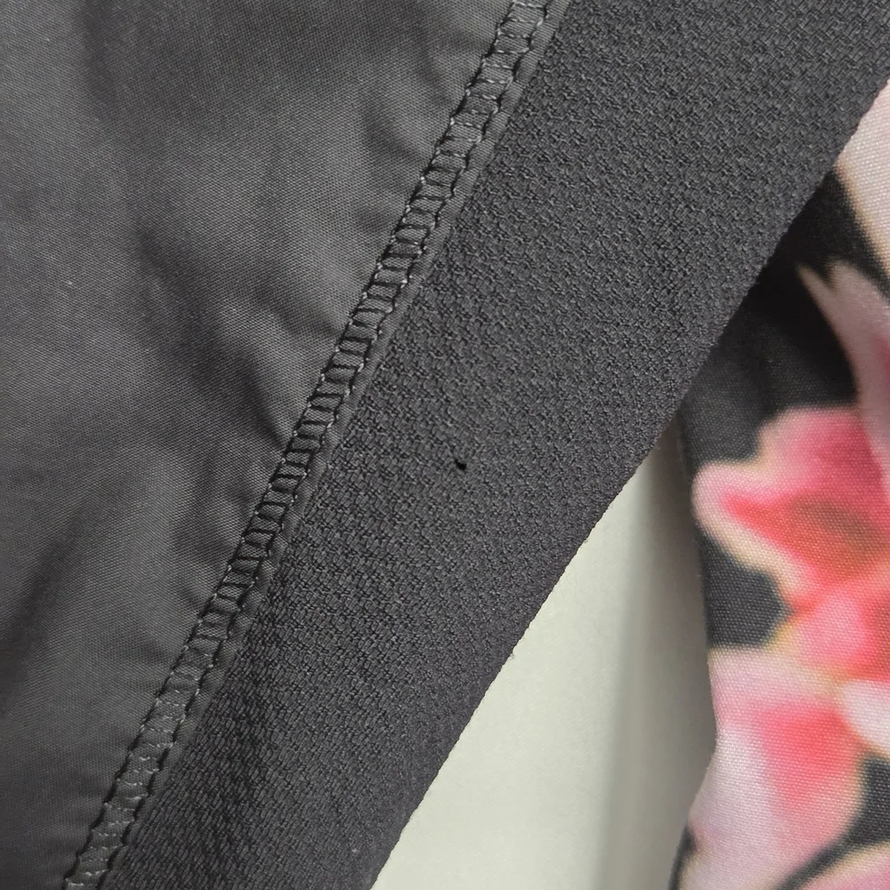 Lululemon Run For Your Life Jacket Moody Mirage Floral Size 6 - Picture 8 of 12